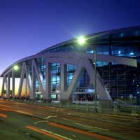 Cirque Musica Holiday Spectacular